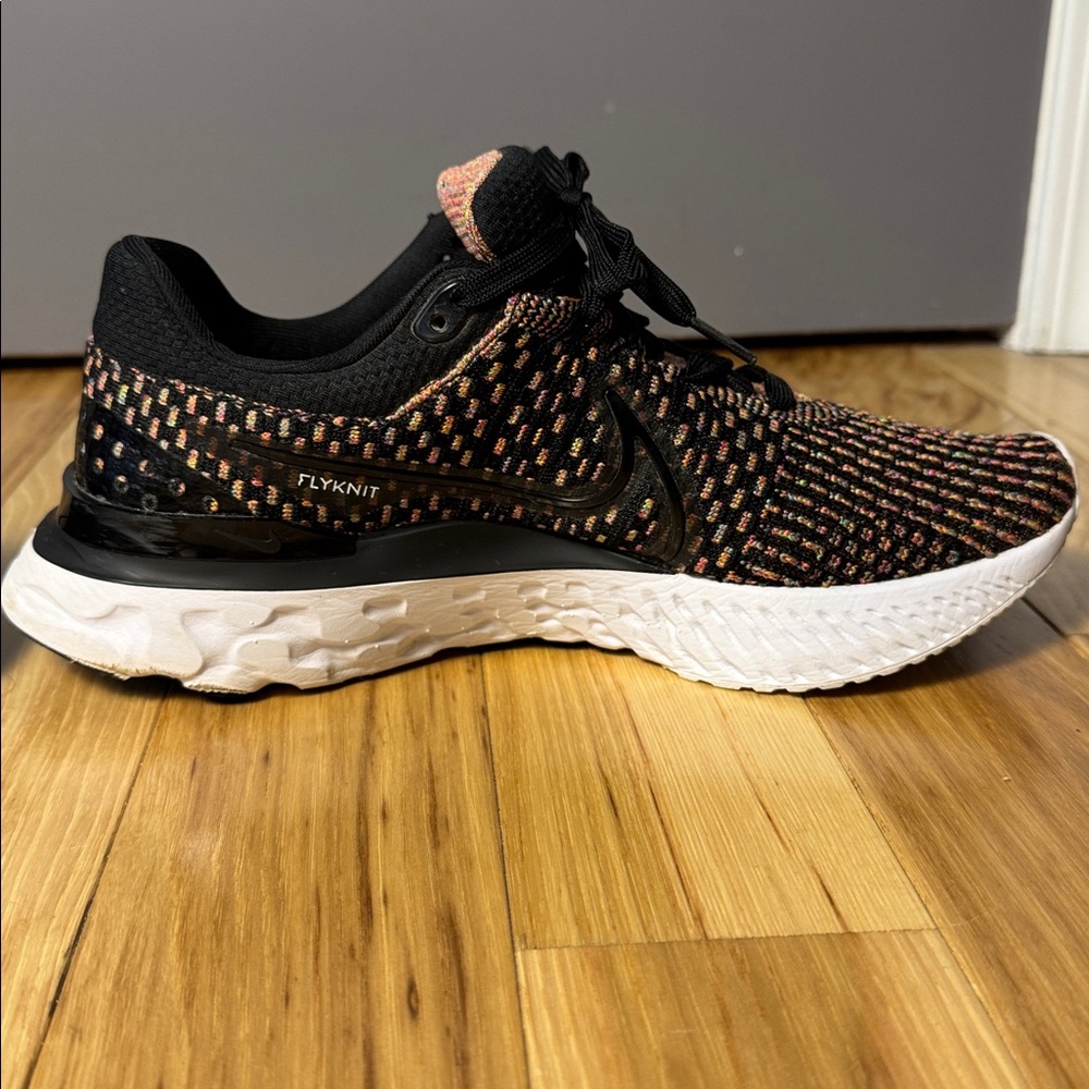 Nike React Infinity Run Flyknit 3 | Black Multi | Women’s Running Sneakers - Picture 4 of 11